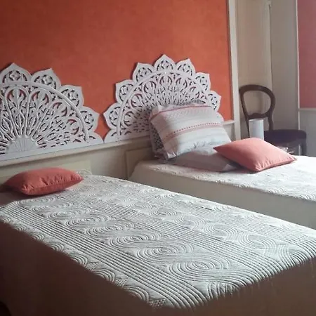 Domaine Des Chabriers Bed & Breakfast *