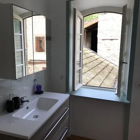 Domaine Des Chabriers Bed & Breakfast *