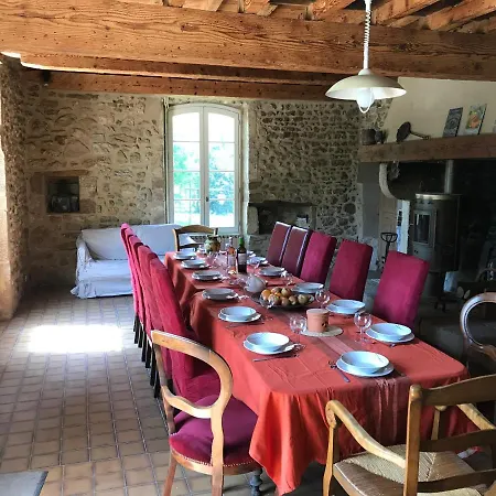 Bed & Breakfast Domaine Des Chabriers