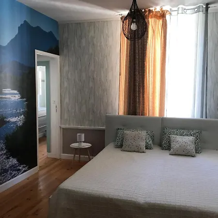 Domaine Des Chabriers Bed & Breakfast *